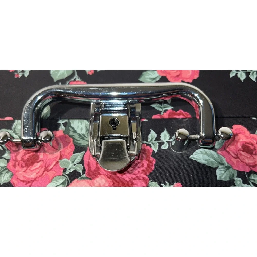 Make-up‎ 2 Tiered Shelves Travel Case Hardshell Black Roses
